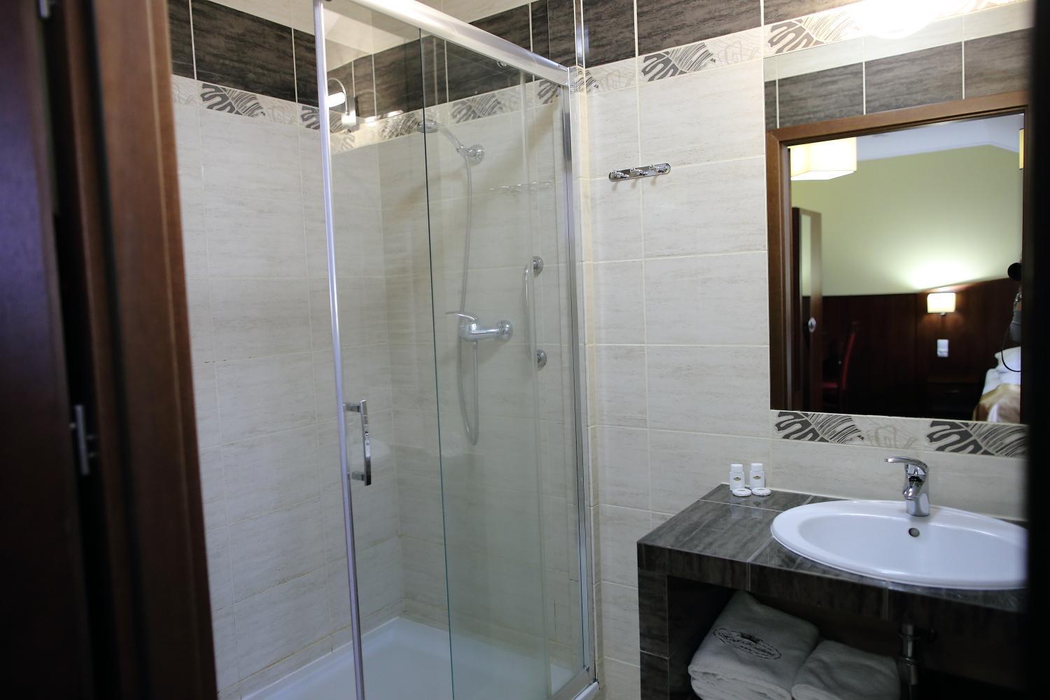 Hotel Kalchem Brzozie Экстерьер фото